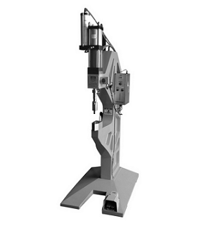 無鉚釘鉚接機(jī)和自沖鉚接機(jī)有什么區(qū)別？